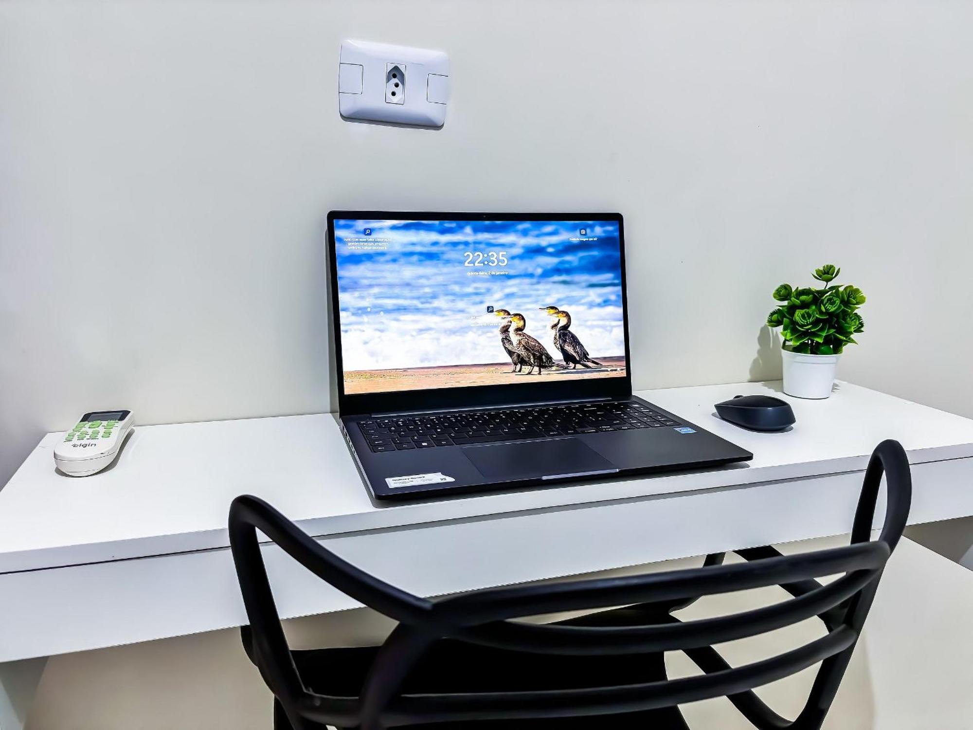 Imper Host Itz - Apes Com Wi-fi I A/c A 5 Min. Do Imperial Shopping 公寓 *